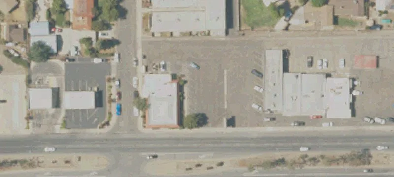 1600 Tulare Ave