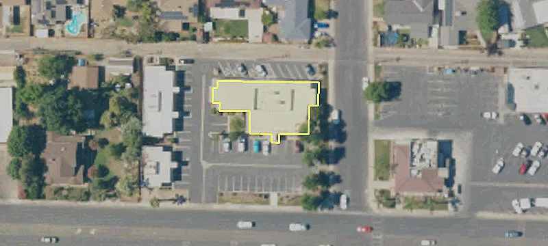 1451 El Monte Way