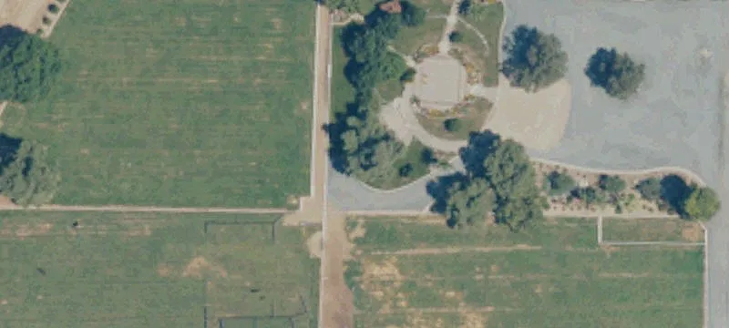 21984 Ave 160
