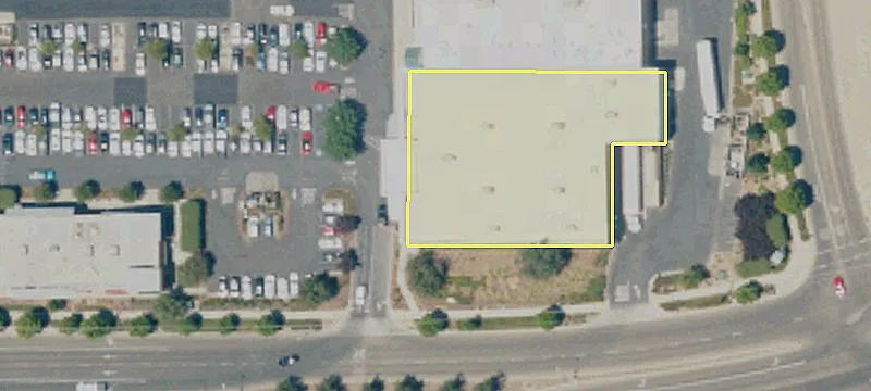 3040 Dinuba Blvd