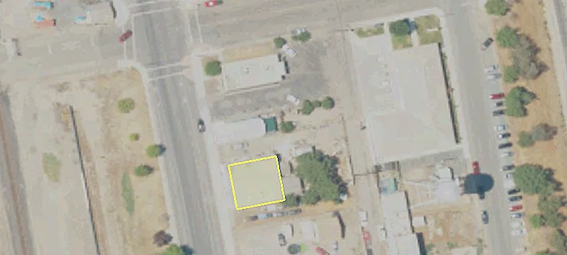 606 Main St