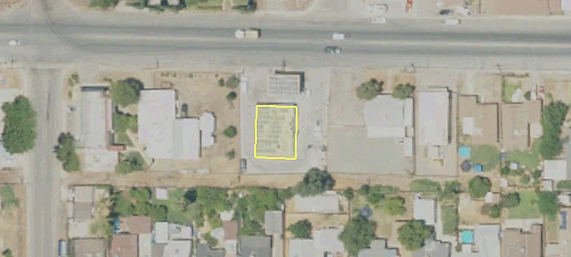 15841 Ave 328