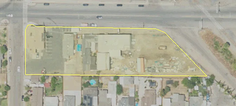 15937 Ave 328