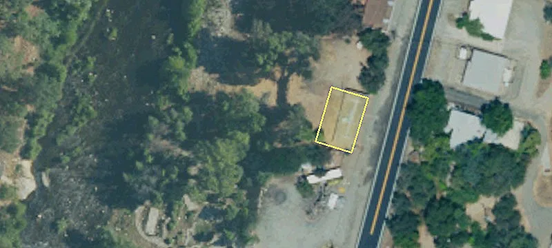 41811 Sierra Dr