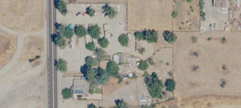 858 Valencia Blvd
