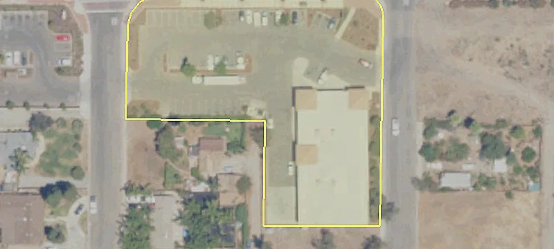 301 Naranjo Blvd