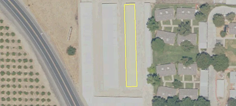 1260 Tulare Rd