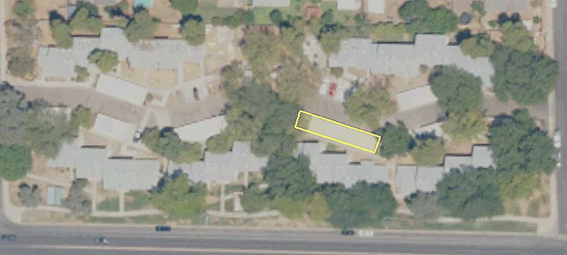 901 Tulare Rd