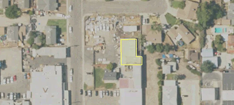 1472 Tulare Ave