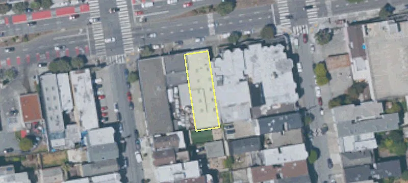 2935 Geary Blvd