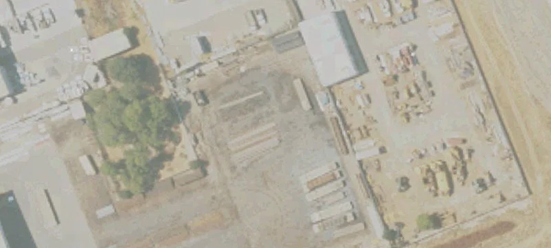 811 Commercial Ave