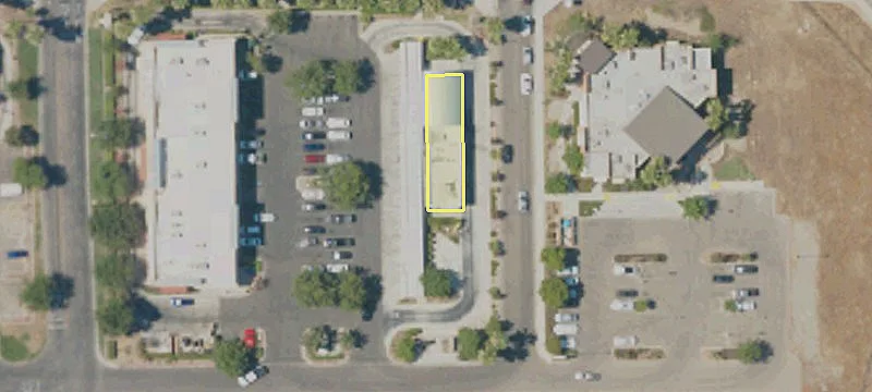 448 El Monte Way