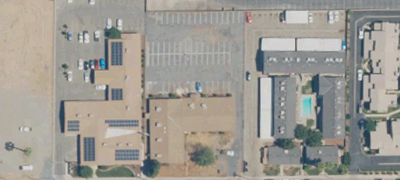 876 Grand Ave