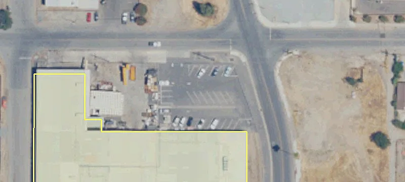 23590 Ave 95