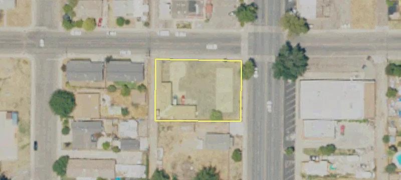 Farmersville, CA 93223