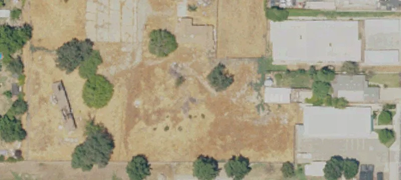 233 Visalia Rd