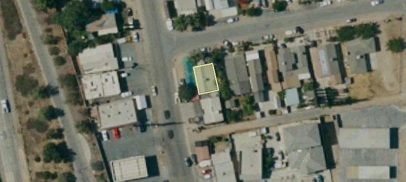 707 Kern Ave