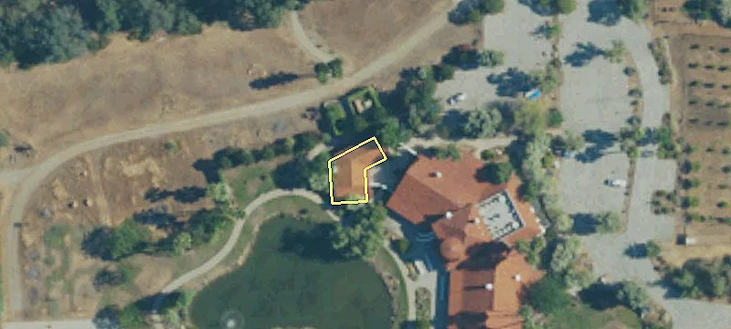 40387 Sierra Dr