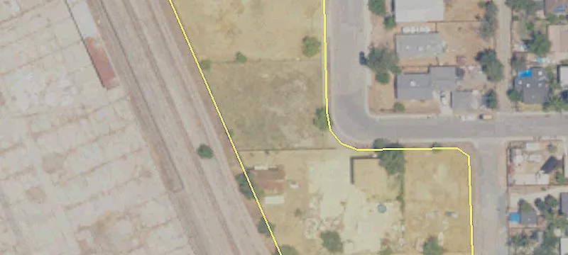 Lindsay, CA 93247