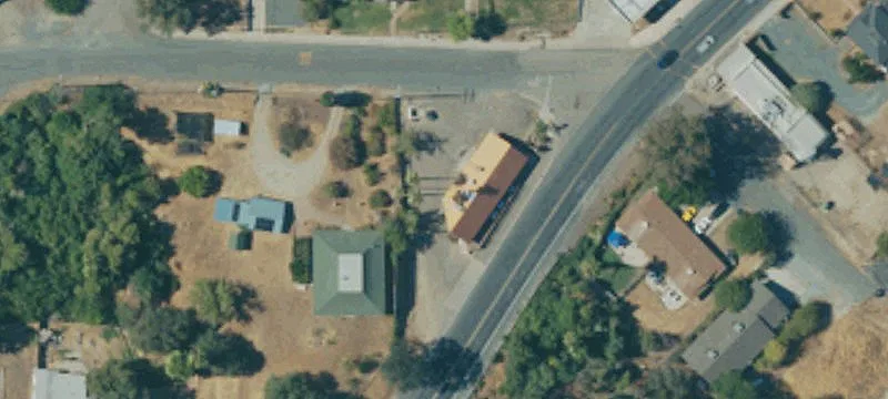 35498 Hwy 190