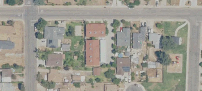 451 Lakeview Ave