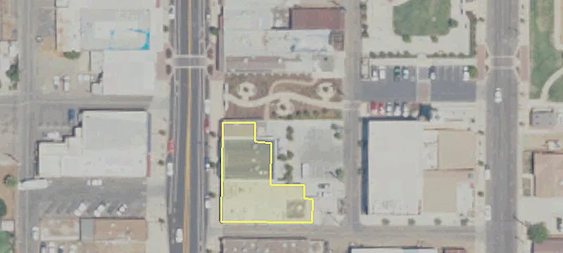 140 Valencia Blvd