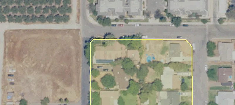 699 Sierra Ave