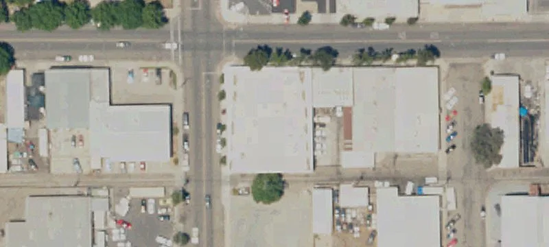 901 Main St