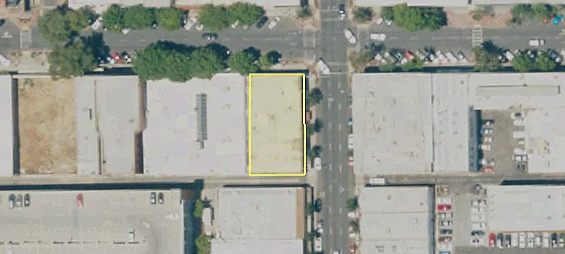 201 Main St