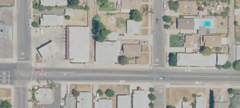 300 Quince Ave