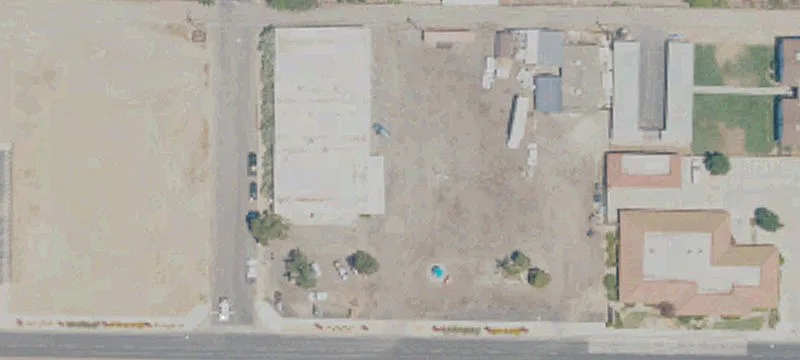 555 Visalia Rd