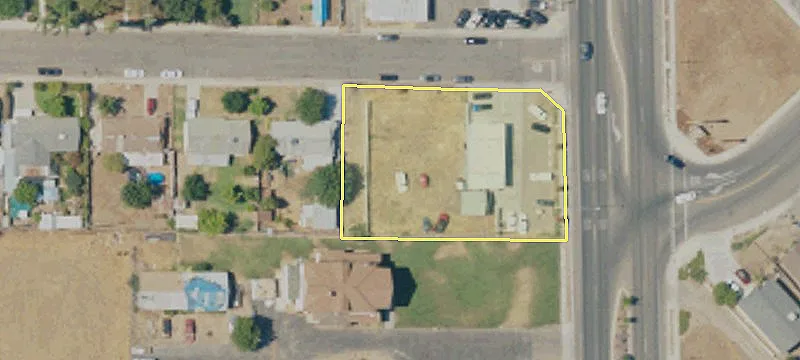 Dinuba, CA 93618