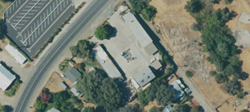 35975 Hwy 190