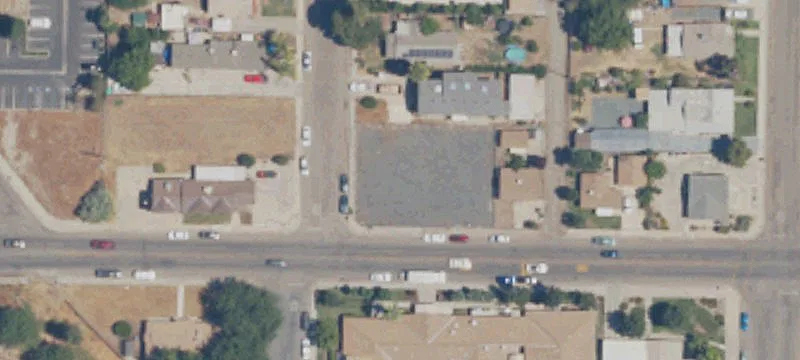 306 Putnam Ave