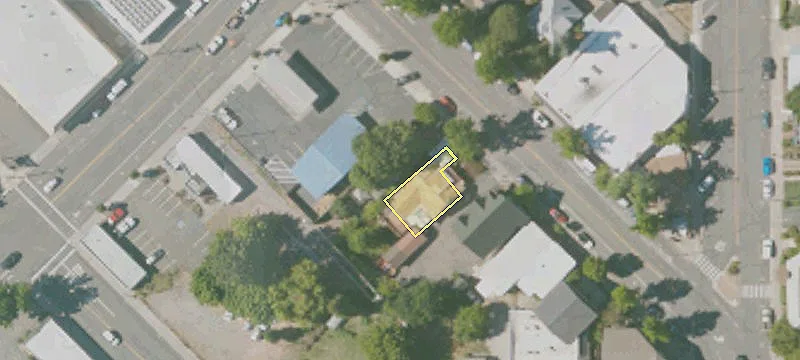 219 Mt Shasta Blvd