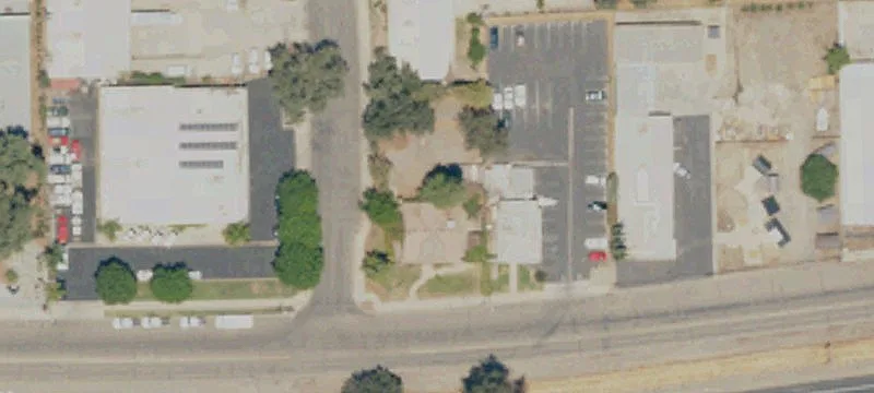 2244 Mineral King Ave