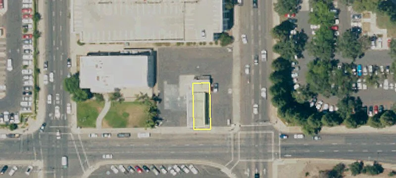 100 Mineral King Ave