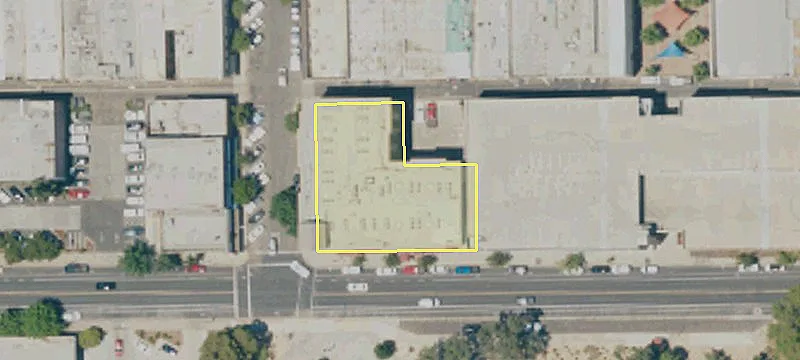 210 Acequia Ave