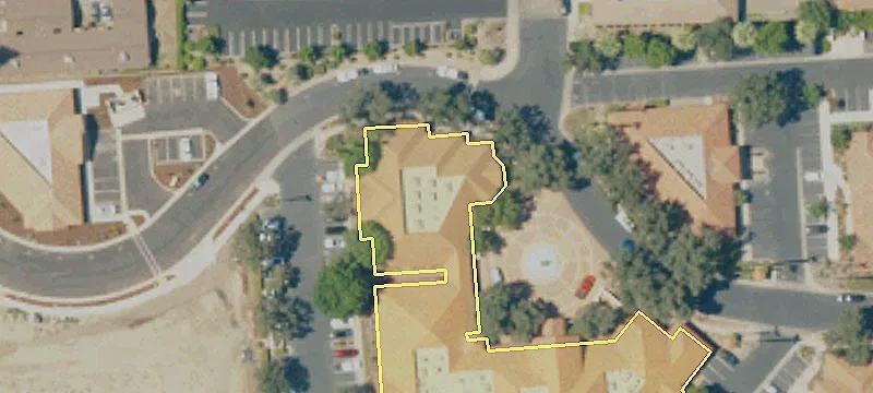 5607 De Las Robles