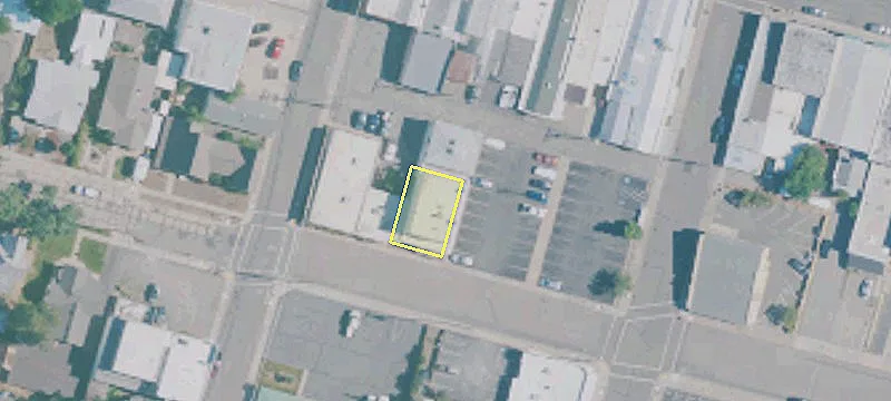 322 Ctr St