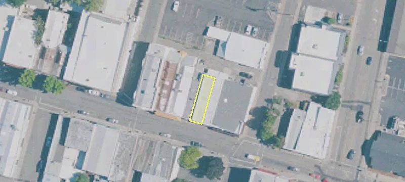 208 Miner St