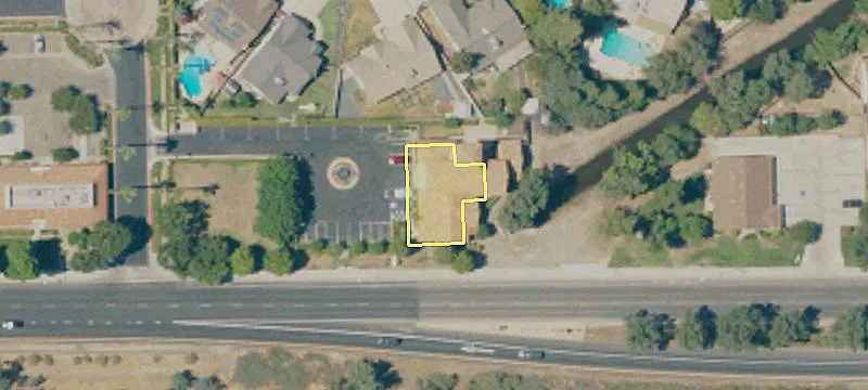 5020 Mineral King Ave