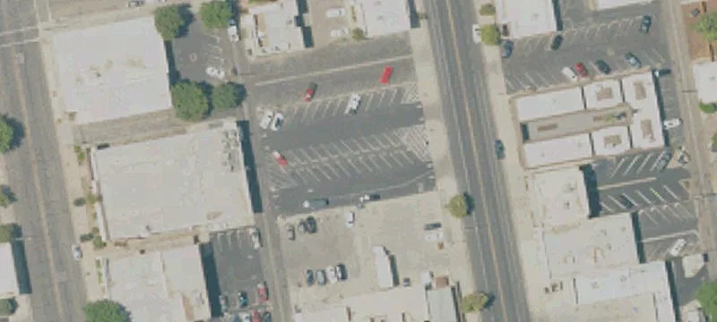 340 Tulare Ave