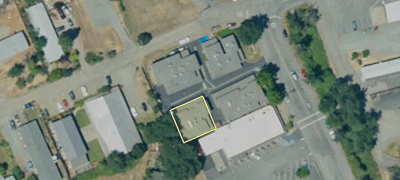 10 Miner St