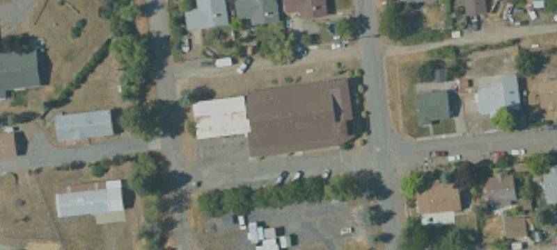 21 1st Ave