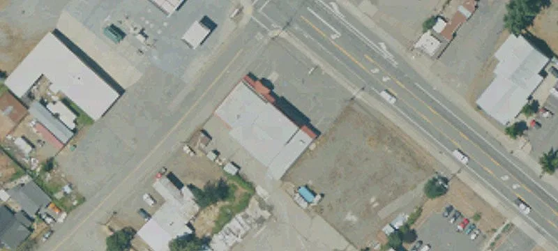 1070 Main St