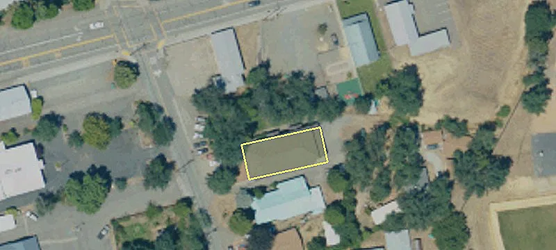 157 Ctr St