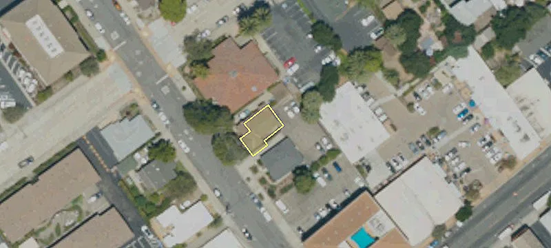 960 Toro St