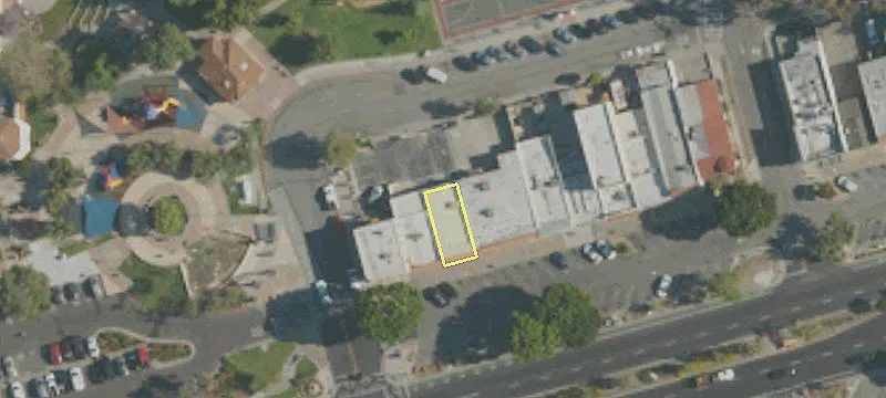14307 Ramona Blvd