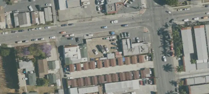 606 El Segundo Blvd